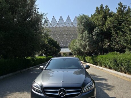 Mercedes C 300