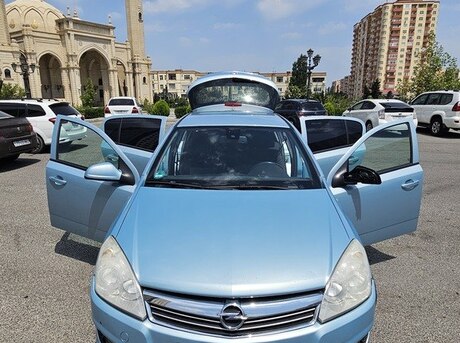 Opel Astra 2009