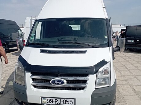 Ford Transit 2011