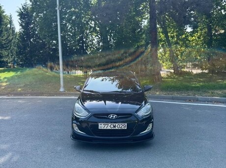 Hyundai Accent 2011
