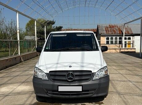 Mercedes Vito 112 2012