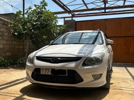 Hyundai i30 2011