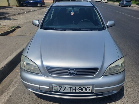 Opel Astra 1998