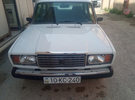 LADA (VAZ) 2107 2001