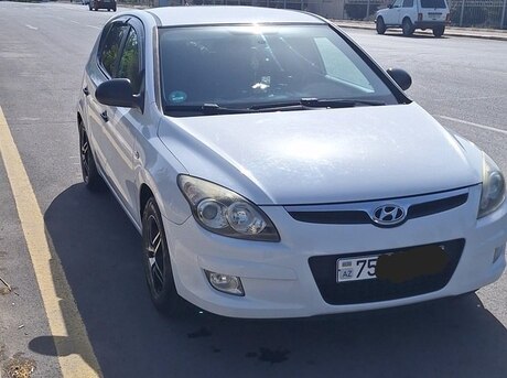 Hyundai i30 2009