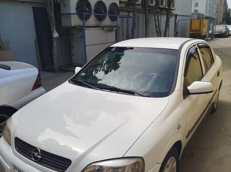 Opel Astra 2006