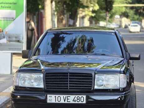 Mercedes E 220 1993