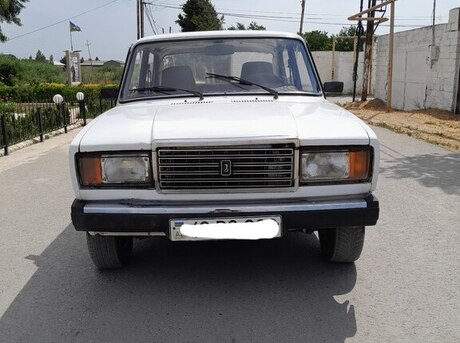 LADA (VAZ) 2107