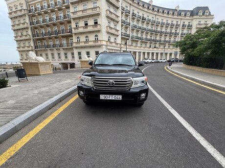 Toyota Land Cruiser 2014