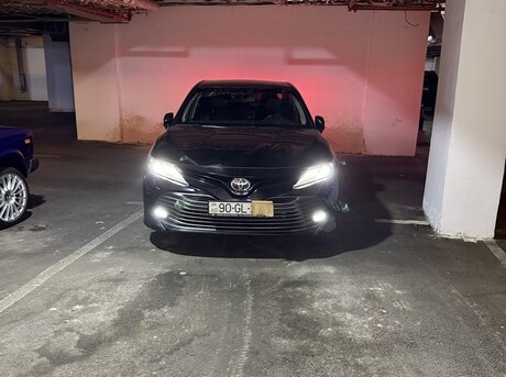 Toyota Camry 2018