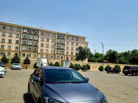 Hyundai Elantra 2016