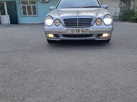 Mercedes E 240 2000