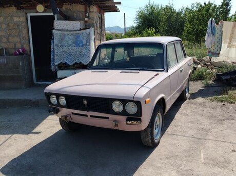 LADA (VAZ) 2106 1990