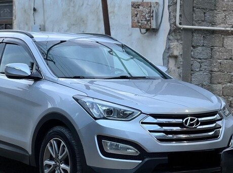 Hyundai Santa Fe 2013