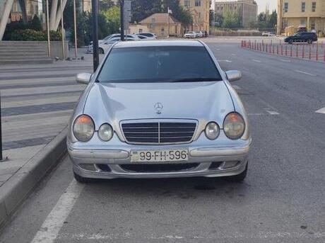 Mercedes E 220 d