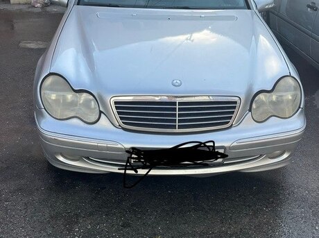 Mercedes C 230 2001