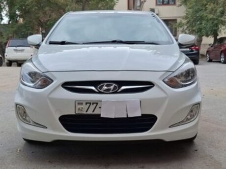 Hyundai Accent 2012
