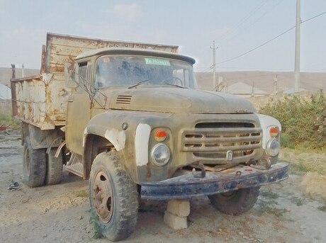 ZIL 130 1990