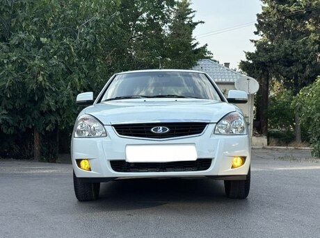 LADA (VAZ) Priora 2012