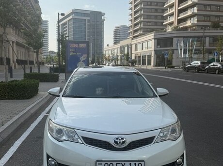 Toyota Camry 2013