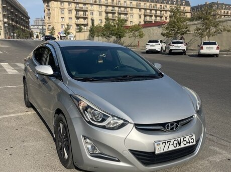 Hyundai Avante 2015