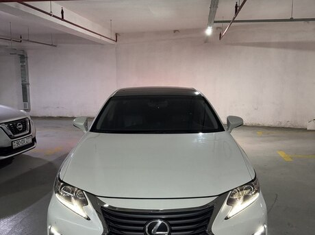 Lexus ES 350 2016