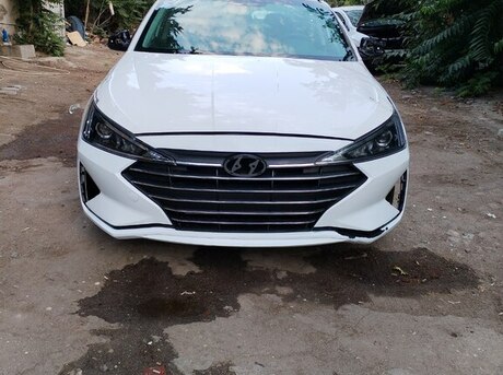 Hyundai Elantra 2020