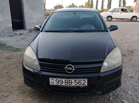Opel Astra 2004