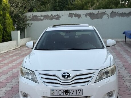 Toyota Camry 2010