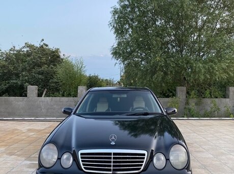 Mercedes E 270 2001
