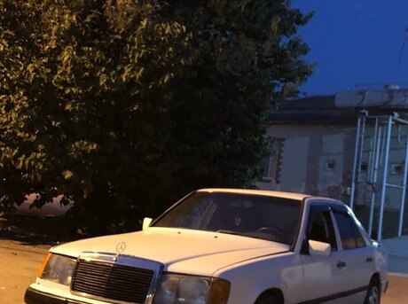 Mercedes E 220 d 1993