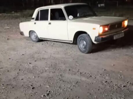 LADA (VAZ) 2107