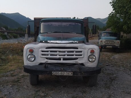 ZIL 130 1990