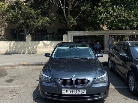 BMW 528