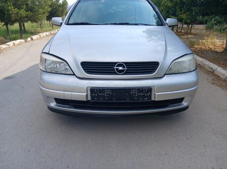 Opel Astra 1998