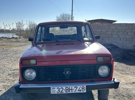 LADA (VAZ) 2121 Niva (4x4) 1990