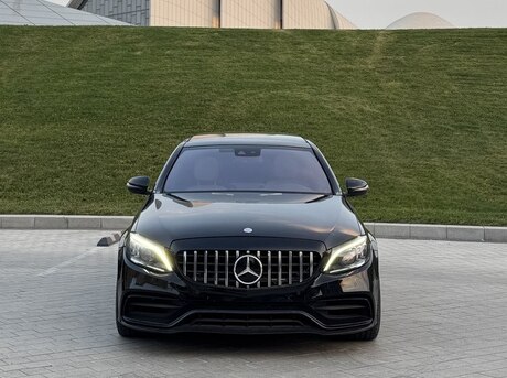 Mercedes C 300