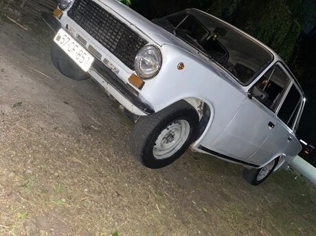 LADA (VAZ) 21011 1985