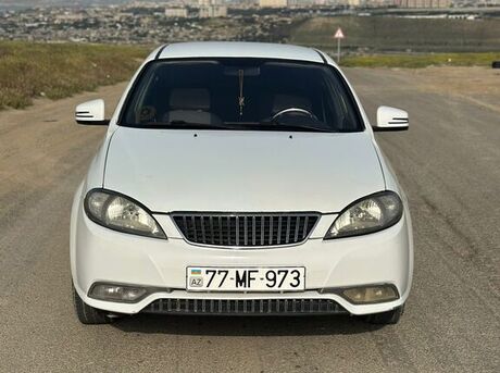 Daewoo Gentra 2014