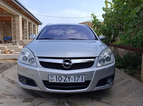 Opel Signum 2006