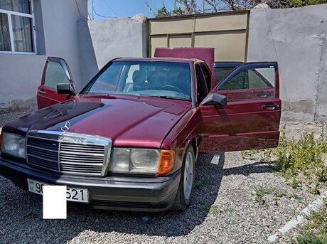 Mercedes 190 1992