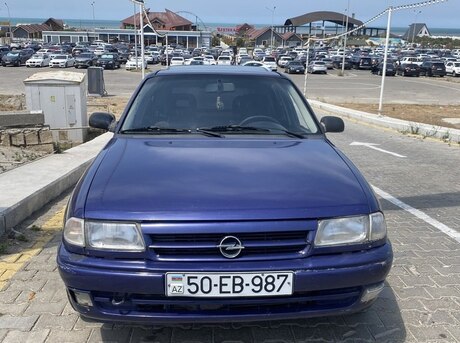 Opel Astra 1996