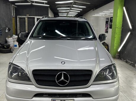 Mercedes ML 320 4MATIC 1998