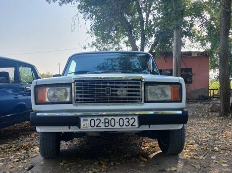 LADA (VAZ) 2107