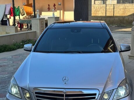 Mercedes E 250 2011