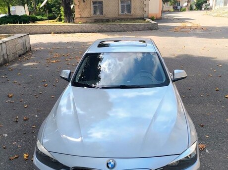 BMW 320 2015