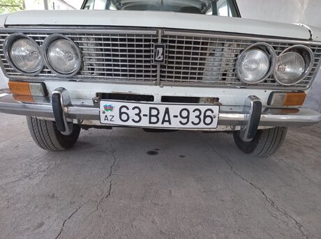 LADA (VAZ) 2103 1981