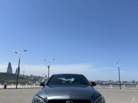 Mercedes C 300 2017