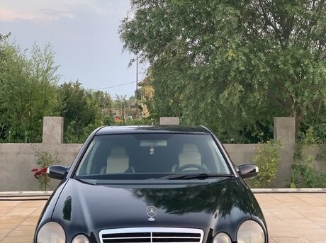 Mercedes E 270 2001