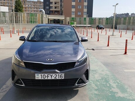 Kia Rio 2021